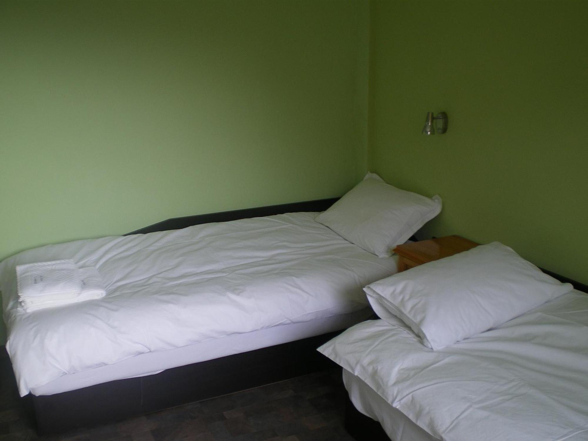 Family Hotel Balkana 阿普里尔齐 外观 照片